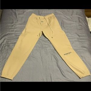 Essentials fear of god large joggers brand new never worn